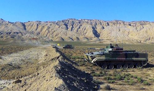 Азербайджанские танки на учениях. 4 июля 2018 года. Фото пресс-службы Минобороны Азербайджана, https://mod.gov.az
