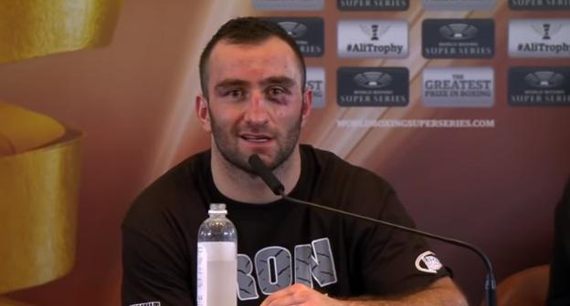 Мурат Гассиев на пресс-конференции после боя с Александром Усиком. Скриншот с видео https://www.youtube.com/watch?v=v7N3HrL2M0g&t=100s