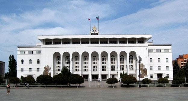 Администрация главы и правительства Республики Дагестан. Фото: пресс-служба Республиканского портала государственной службы и кадров https://daggossluzhba.ru