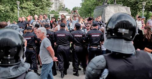 Митинг сторонников Алексея Навального. Краснодар, 5 мая 2018 года. Фото: Максим Тишин / Югополис