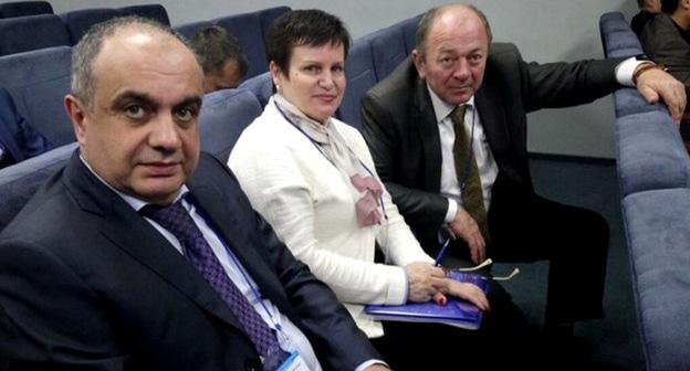 Мурат Суюнчев (слева). Фото: Пресс-служба Пенсионного фонда Российской Федерации http://www.pfrf.ru