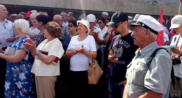 Участники митинга в Нальчике. 28 июля 2018 г. Фото Людмилы Оразаевой для "Кавказского узла"