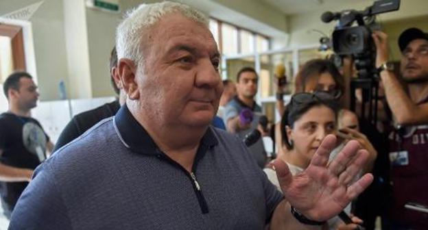 Юрий Хачатуров. Фото © Sputnik / Asatur Yesayants https://ru.armeniasputnik.am/politics/20180728/13514013/sud-prinyal-reshenie-genseka-odkb-vypustyat-pod-zalog.html