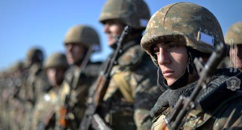 Построение в армии Армении. Фото http://www.mil.am/hy/news/5226