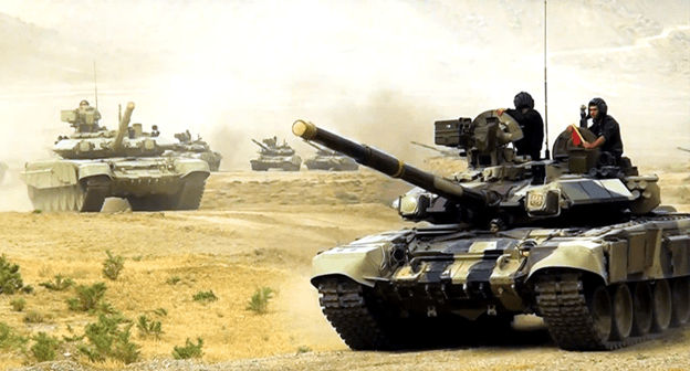 Азербайджанские танки. Фото пресс-службы Минобороны Азербайджана. https://mod.gov.az/ru/news/tankovye-podrazdeleniya-pristupili-k-intensivnym-zanyatiyam-video-23771.html