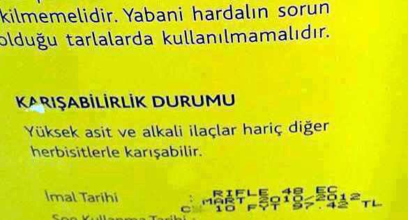 Надписи на контейнерах с химикатами, найденные на полях в Азербайджане. Фото: Meydan TV.