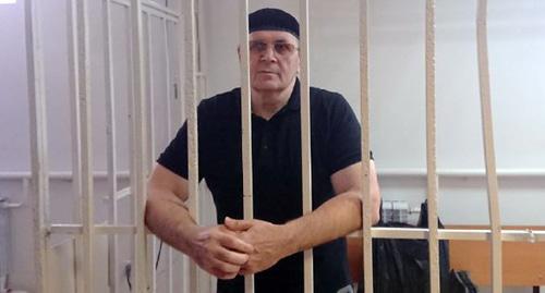 Оюб Титиев в зале суда. Фото Патимат Махмудовой для "Кавказского узла"