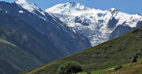 Горы Северной Осетии. Фото: Пресс-служба Аланияинформ http://osinform.org