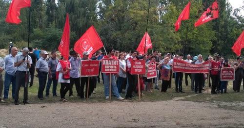 Митинг против пенсионной реформы. Махачкала, 2 сентября 2018 года. Фото Ильяса Капиева для "Кавказского узла"