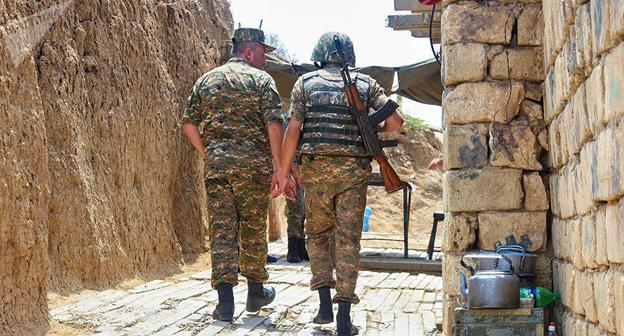Военнослужащие армянской армии на боевой позиции. Фото Sputnik / Aram Nersesyan
https://ru.armeniasputnik.am/karabah/20180901/14193056/popytka-diversii-v-karabakh-azerbajdzhanskih-voennyh-spaslo-tolko-blagorazumie.html