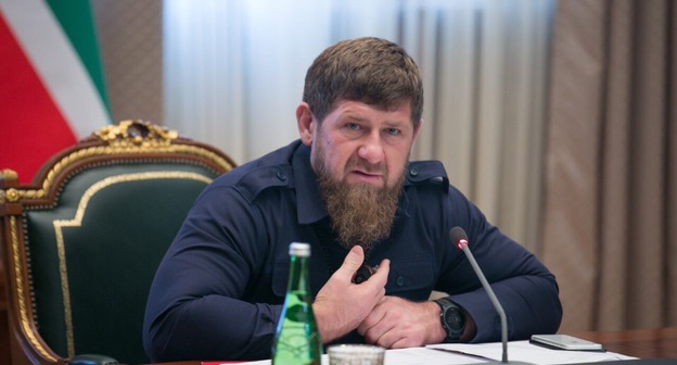 Рамзан Кадыров на совещании по проблеме незавершенного строительства. 20 сентября 2018 года. Фото со страницы Кадырова в соцсети "ВКонтакте". https://vk.com/ramzan?w=wall279938622_312047