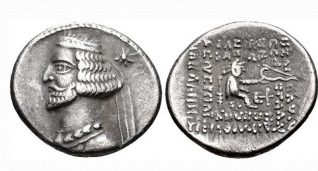 Серебряная монета с портретом Митридата III, 57-54 гг. н.э. Монета такого типа пропала 27 сентября 2018 года из музея Тигранакерта. Фото с электронного аукциона.  https://www.cngcoins.com/Coin.aspx?CoinID=190499