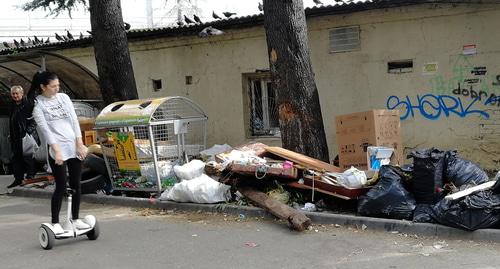 Свалка мусора в центре Сочи. 29 сентября 2018 года. Фото Светланы Кравченко для "Кавказского узла".