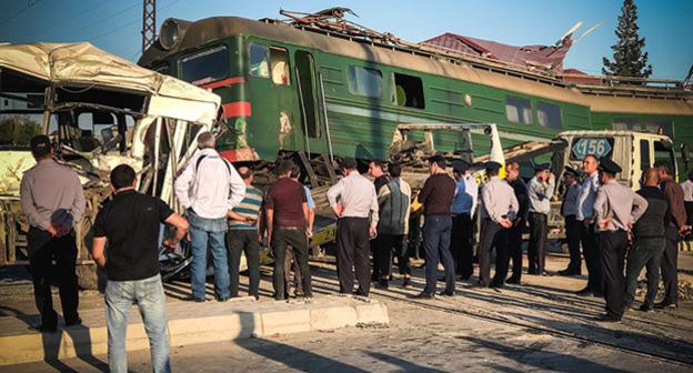 ДТП с автобусом и поездом в Баку. 1 октября 2018 г. Фото Азиза Каримова для "Кавказского узла"