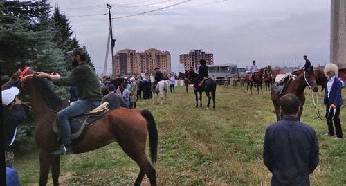 Участники акции протеста. Магас, 4 октября 2018 г. Фото: Умар Йовлой для "Кавказского узла"
