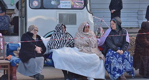 Женщины во время митинга в Магасе. 6 октября 2018 года. Фото предоставлено Якубом Гогиевым для "Кавказского узла"