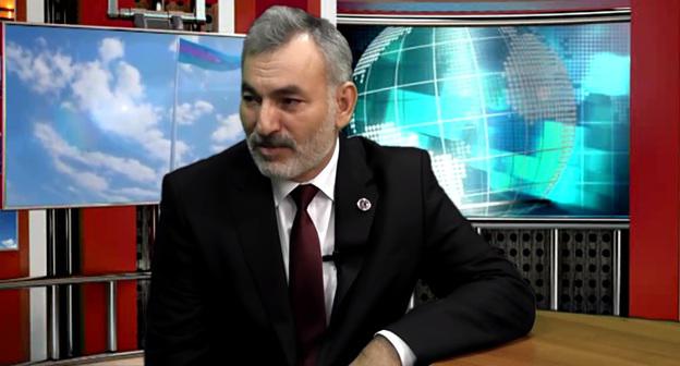 Немат Панахлы. Скриншот с видео https://www.youtube.com/watch?v=2anyjPOItB0