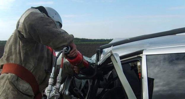 ДТП в Карабудахкентском районе. Фото: пресс-слубжа ГУ МЧС по Дагестану http://05.mchs.gov.ru/