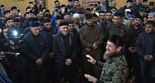 Кадыров на встрече в Сурхахи, 19 октября 2018 год. Фото: скриншот видео youtube канала CHECHEN WHATSAPP 3.