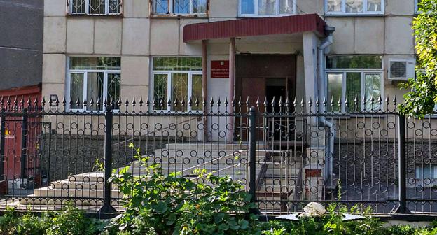 Вход в здание  Металлургического районного суда Челябинска. Фото Яндекс-карты
