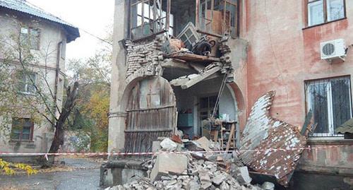 Жилой дом частично обрушился в Волгограде. 25 октября 2018 г. Фото: ГУ МЧС России http://34.mchs.gov.ru/