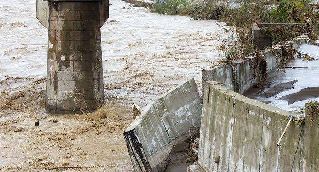 Последствия ливней и подтоплений в Туапсе, 25 октября 2018 г. Фото Владислава Щеколдина, Юга.ру https://www.yuga.ru/news/435881/