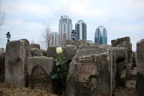 Вид на "Грозный-Сити" от мемориального комплекса в Грозном. Фото предоставлено очевидцем для "Кавказского узла"