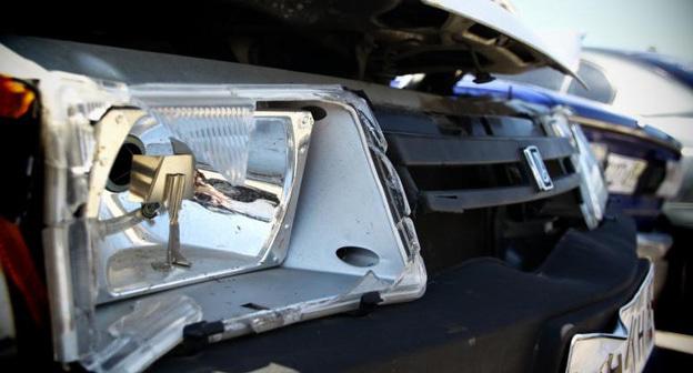 Автомобиль после ДТП. Фото  Валентина Мищенко / Югополис http://www.yugopolis.ru/news/v-dtp-na-kubani-pogibli-pyat-chelovek-112585
