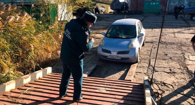 Эвакуация автомобилей с Зеленого острова. Ноябрь 2018 года. Фото пресс-службы управления МЧС по Ростовской области, http://61.mchs.gov.ru/operationalpage/operational/item/7674845/