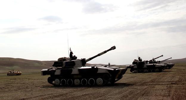 Учения азербайджанских войск. Ноябрь 2018 года. Фото пресс-службы Минобороны Азербайджана. https://mod.gov.az/ru/news/provodyatsya-komandirskie-sbory-s-artilleristami-25036.html
