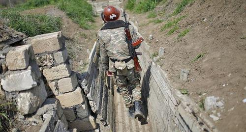 На линии соприкосновения в Нагорном Карабахе. Фото: REUTERS/Reuters Staff