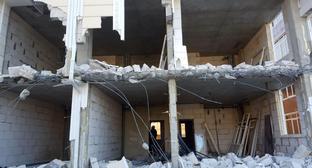 Снос самовольной постройки. Фото Светланы Кравченко для "Кавказского узла"