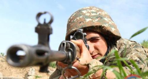 Солдат Армии обороны Нагорного Карабаха. Фото с сайта Минобороны НКР. http://www.nkrmil.am/news/view/2308