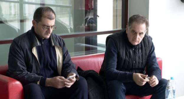 Сыновья Звиада Гамсахурдии Константин и Цотнэ. Фото: РСЕ/СЕ