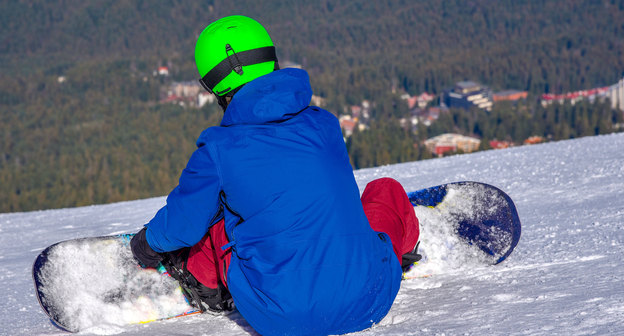 Спортсмен на склоне. Фото Нины Тумановой для "Кавказского узла"