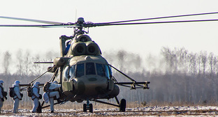 Вертолет Ми-8. Фото: Mil.ru https://ru.wikipedia.org/wiki/%D0%9C%D0%B8-8#/media/File:SkyJump2018-14.jpg