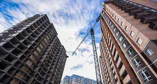 Стройка. Фото Елены Синеок, Юга.ру