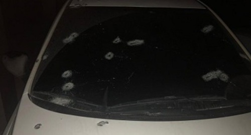 Машина, обстрелянная в Назрани в ночь на 31 декабря 2018 года. Фото - пресс-служба МВД Ингушетии.