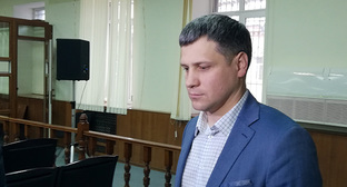 Суд в Волгограде отказался ужесточить приговор молодогвардейцу Булатову