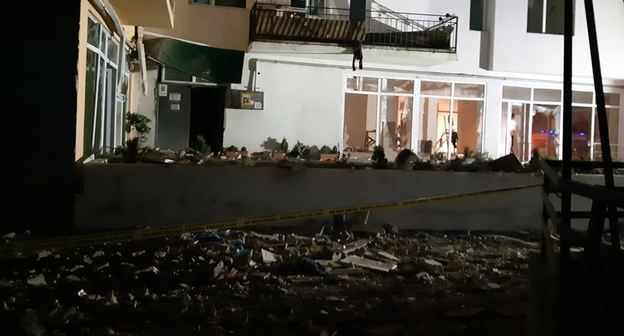 Взрыв в Тбилиси 16 января 2018 года. © Sputnik / Shota Nozadze

Читать далее: https://sputnik-georgia.ru/incidents/20190116/243928926/Vzryv-v-Tbilisi-postradavshiy-rebenok-pri-smerti-.html