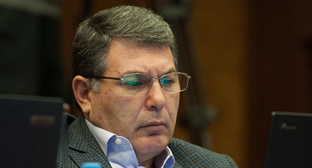 Арам Арутюнян. Фото © Sputnik / Asatur Yesayants https://ru.armeniasputnik.am/politics/20181203/16001172/ehks-ministra-ohrany-prirody-armenii-arestuyut-genprokuror-obratilsya-v-parlament.html