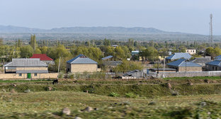 Приграничное село в Азербайджане. Фото © Спутник / Мурад Orujov
 https://sputnik.az/karabakh/20190106/418794917/dushmen-veziyyeti-gerginleshdirdir.html  
