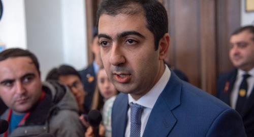 Адвокат Арам Орбелян. Фото: © Sputnik / Aram Nersesyan,
 https://ru.armeniasputnik.am/politics/20190114/16739791/kocharyan-ne-uchastvuet-v-zasedanii-suda-advokat-nazval-prichinu.html