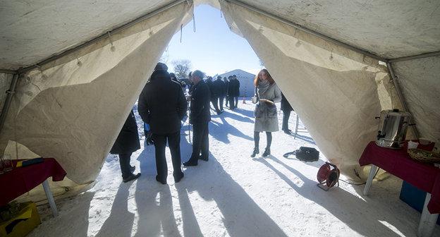 Палатка на встрече в формате МПРИ 8 февраля 2019 года. © Sputnik / Михаил Хасиев

Читать далее: https://sputnik-ossetia.ru/South_Ossetia/20190208/8057252/Dezinformatsiya-i-granitsa-chto-obsudili-predstaviteli-Yuzhnoy-Osetii-i-Gruzii.html