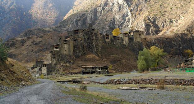 Селение Шатили. Фото: Paata (www.paata.ge) - https://www.flickr.com/photos/paata/1813158428/