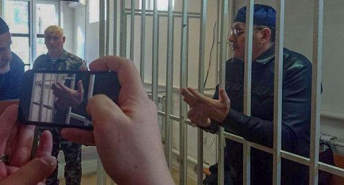 Оюб Титиев в зале суда. Фото Прессс-службы ПЦ "Мемориал"