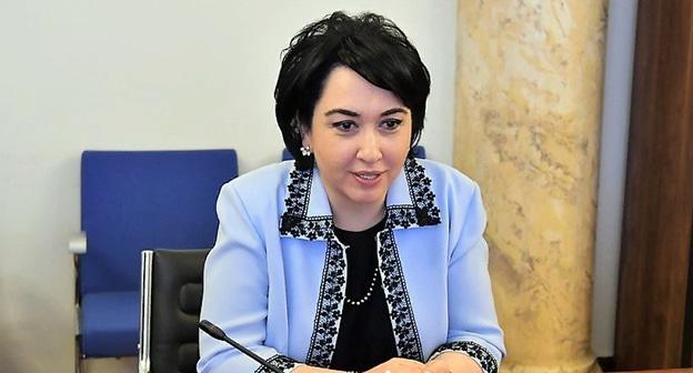 Екатерина Беселия. Фото: Пресс-служба Парламента Грузии/http://www.parliament.ge/en/saparlamento-saqmianoba/komitetebi/iuridiul-sakitxta-komiteti-146/axali-ambebi-iuridiuli/eka-beselia-gaeros-bavshvta-fondis-unicef-warmomadgenels-saqartveloshi-laila-omar-gadis-shexvda.page