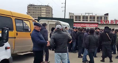 Акция протеста против повышения платы за проезд в маршрутках. Махачкала, 11 февраля 2019 года. Фото Магомеда Ахмедова для "Кавказского узла"