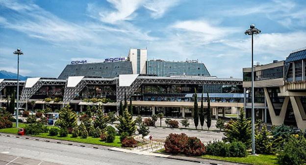 Аэропорт Сочи. Фото: пресс-служба "Базел Аэро", http://aer.aero/press-center/photo/mezhdunarodnyy-aeroport-sochi/
