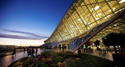 Аэропорт Баку. Фото: Anarki-Wiki - https://ru.wikipedia.org